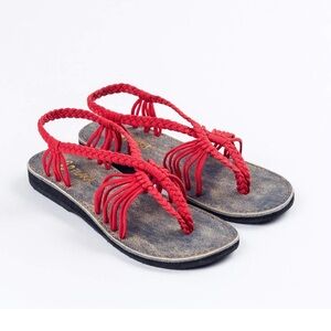Plaka Seashell Sandals Red Size 9